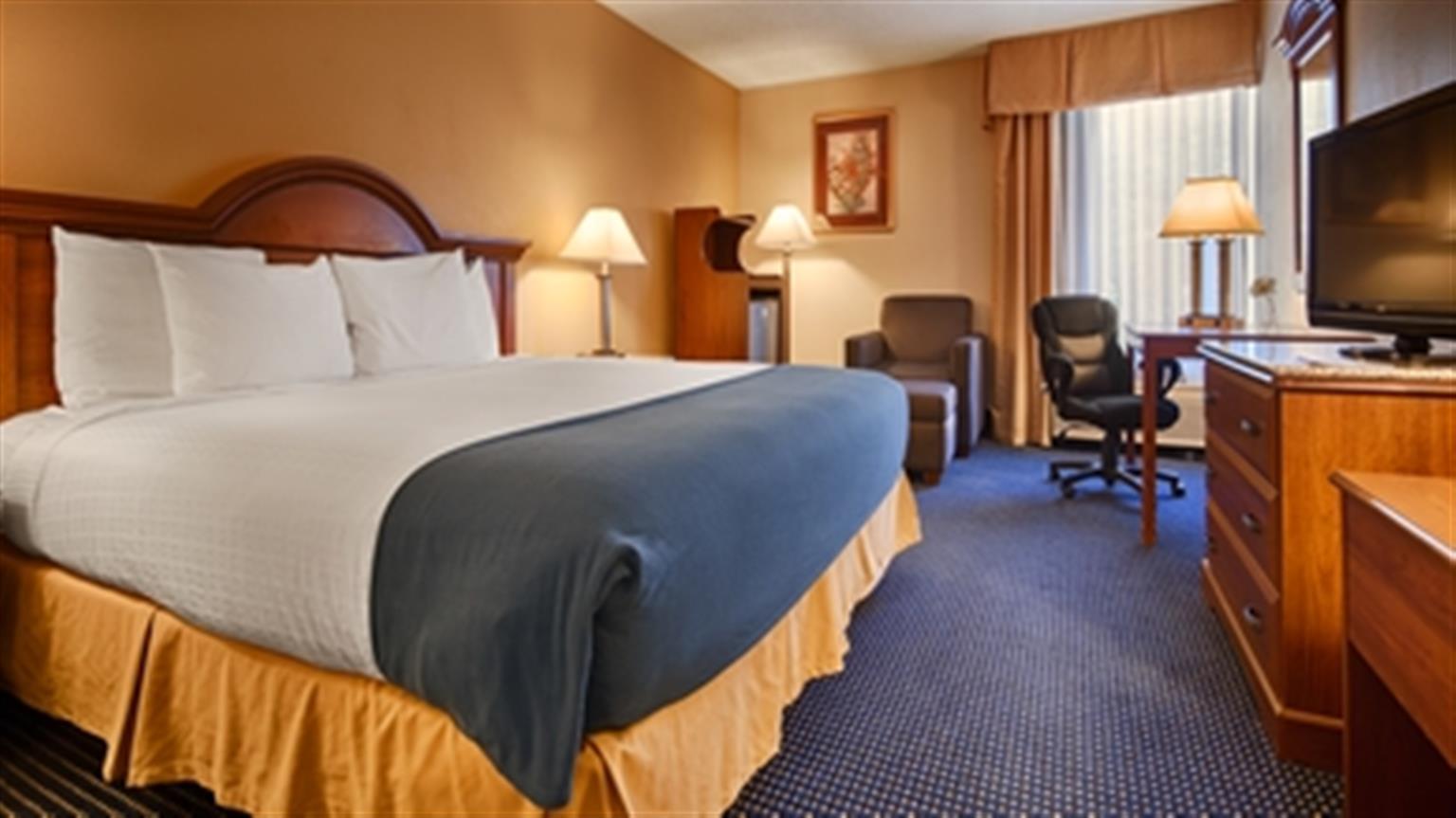 Best Western Plus Yadkin Valley Inn & Suites Jonesville Exterior foto