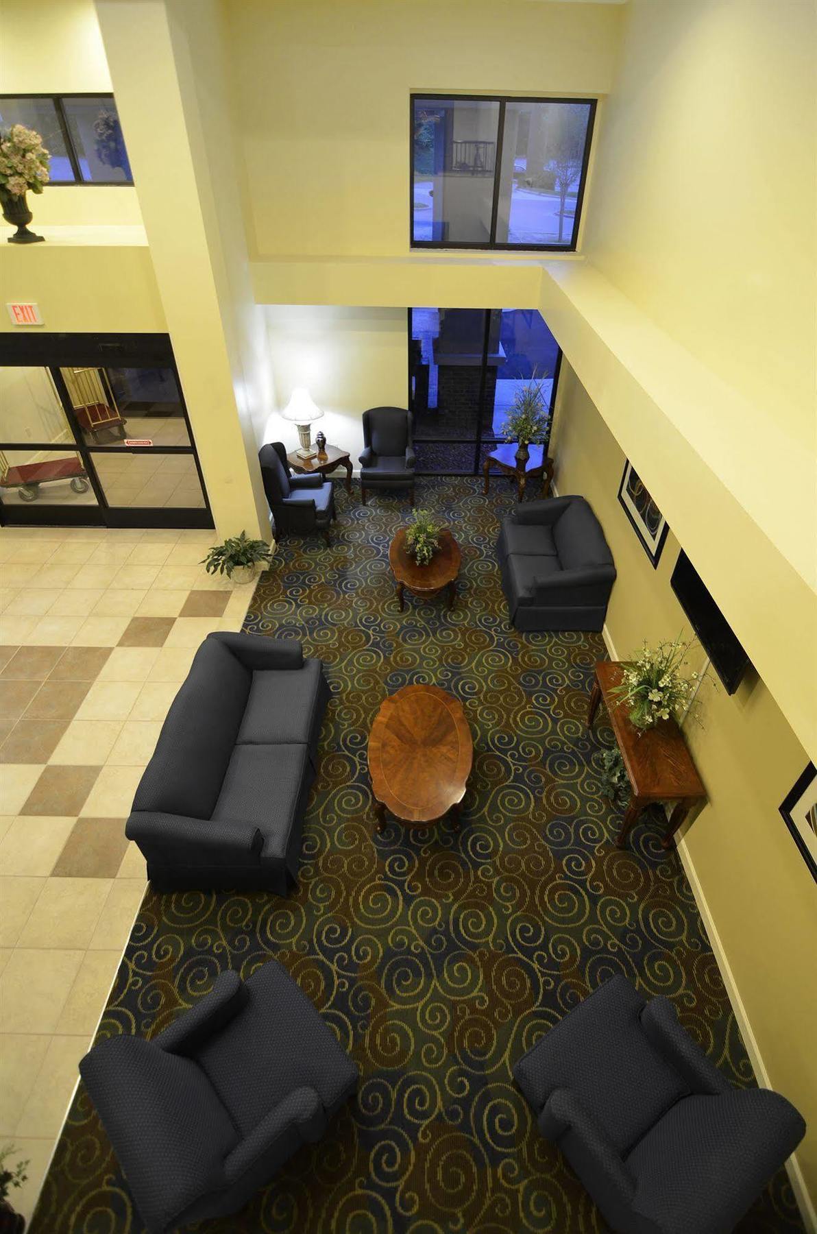 Best Western Plus Yadkin Valley Inn & Suites Jonesville Exterior foto